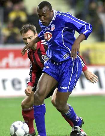 了他无论面 了他无论面